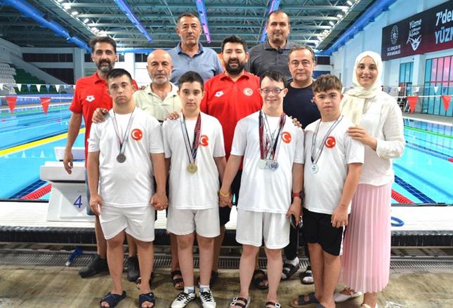 Kahramanmaraşlı Özel Sporculardan Madalya Yağmuru