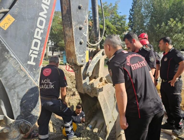 Kahramanmaraş’ta işçi göçük altında kaldı