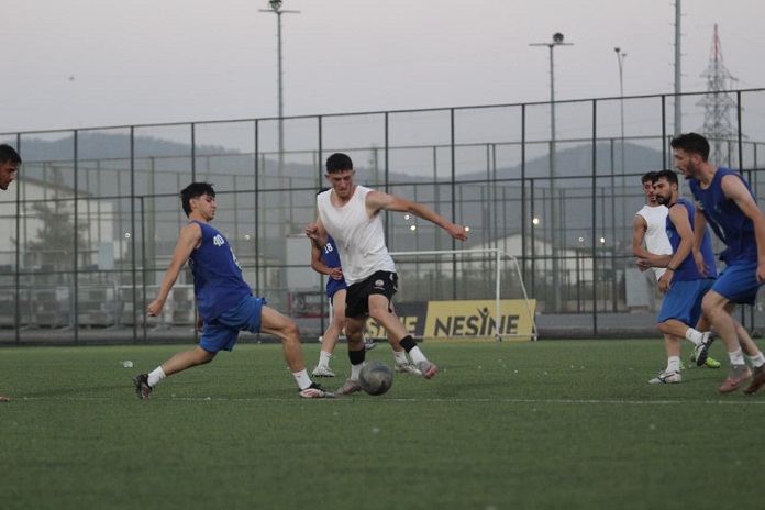Yaşı büyük futbolcu” uygulamasına son verildi