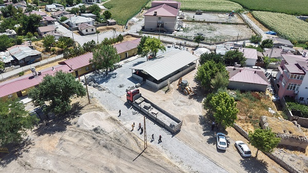 Büyükşehir’den Alembey Mahallesine Üstyapı Desteği