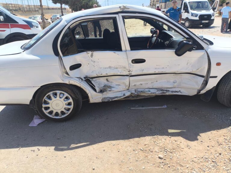 Kahramanmaraş’ta iki otomobil çarpıştı: 5 yaralı