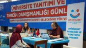 Gençler Üniversite Yolunda Büyükşehir Onların Yanında