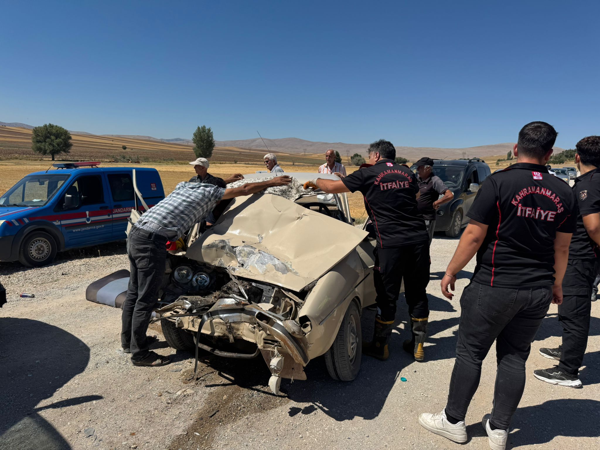 Kahramanmaraş’ta kamyonet ile otomobil çarpıştı: 2 yaralı