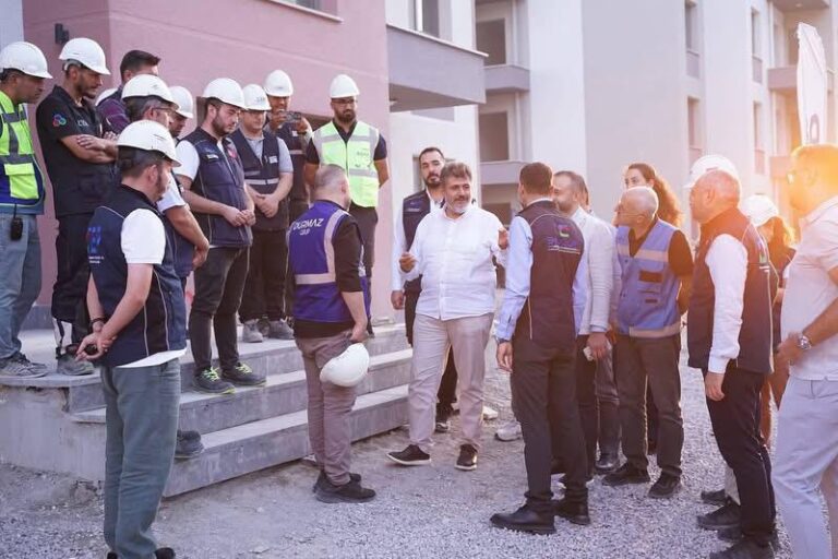 Milletvekili Debgici ve AK Parti Dulkadiroğlu Teşkilatından Güneşevler–Doğukent İncelemesi