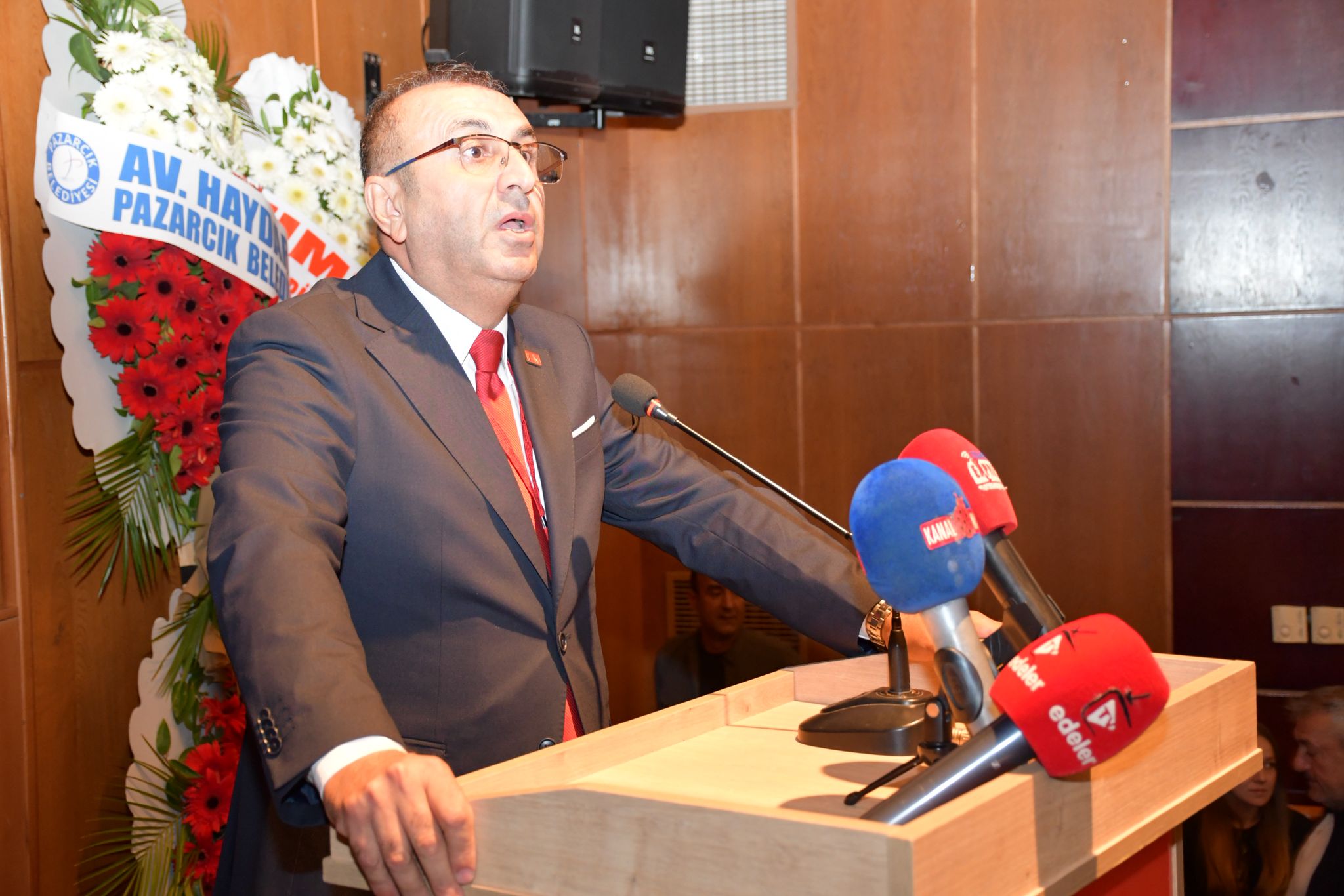 CHP’de Ünal Ateş Güven Tazeledi