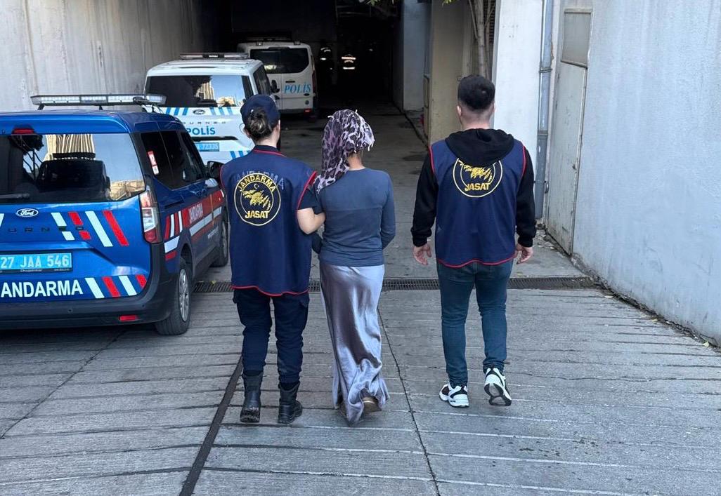 jandarma dedektifleri firari hükümlüyü yakaladı