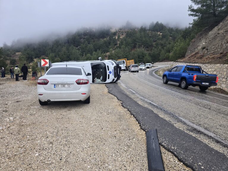 Yolcu Minibüsü Takla attı