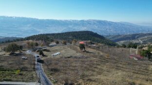 Kabasakal’da Sathi Kaplama Çalışmaları Hız Kazandı