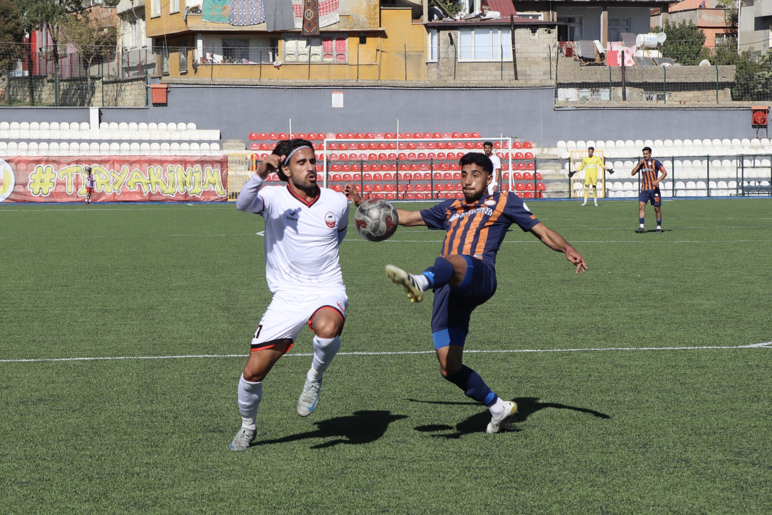 ASLAN KÜKREDİ RAKİP SUVERMEDİ 1-1
