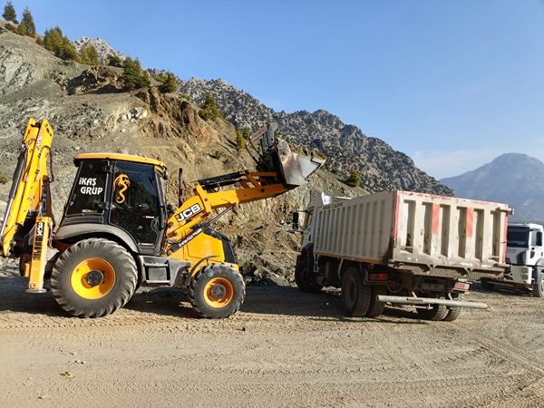 Onikişubatta Kırsal Altyapı ve Ulaşım Konforu Artıyor