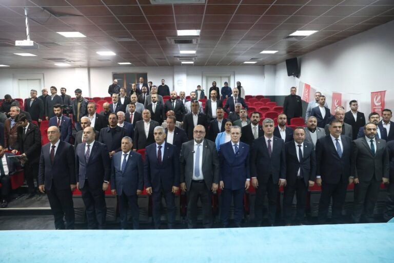 YENİDEN REFAH PARTİSİ’NİN İLK MAHALLÎ İDARELER ÇALIŞTAYI DULKADİROĞLU’NDA GERÇEKLEŞTİRİLDİ