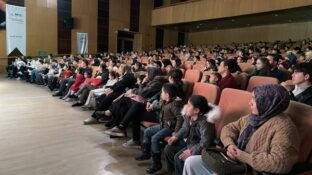 “Küçük Cesaretler Kulübü” Minik İzleyicilere Unutulmaz Bir Gün Yaşattı