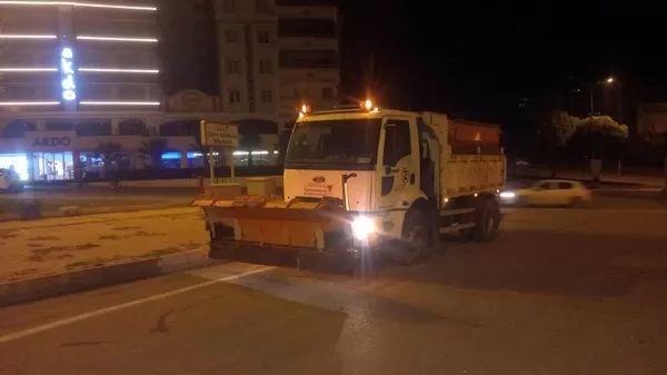 Büyükşehir Kar ve Buzlanmaya Karşı Teyakkuzda