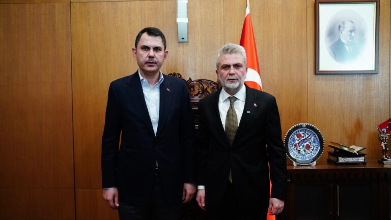 Bakan Kurum’dan Büyükşehir’e Ziyaret