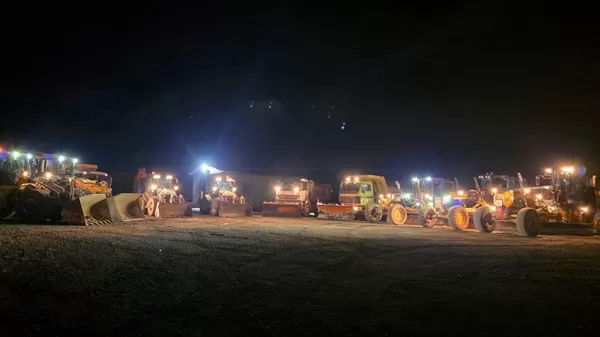 Büyükşehir, Kar Yağışı Öncesi Sahada Yerini Aldı