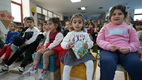 Edebiyat Şehrinde Çocuklara Masal Dinletisi