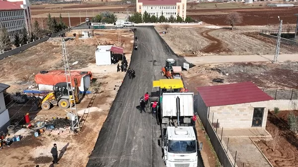 Büyükşehir, Pazarcık’ta Bir Mahallenin Daha Ulaşım Ağını Güçlendiriyor