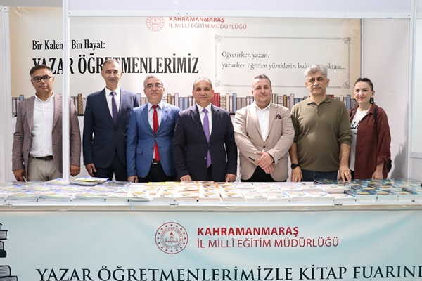 KAHRAMANMARAŞ’TA EDEBİYAT RÜZGÂRI: ÖĞRETMEN YAZARLAR  ÖĞRENCİLERLE BULUŞUYOR