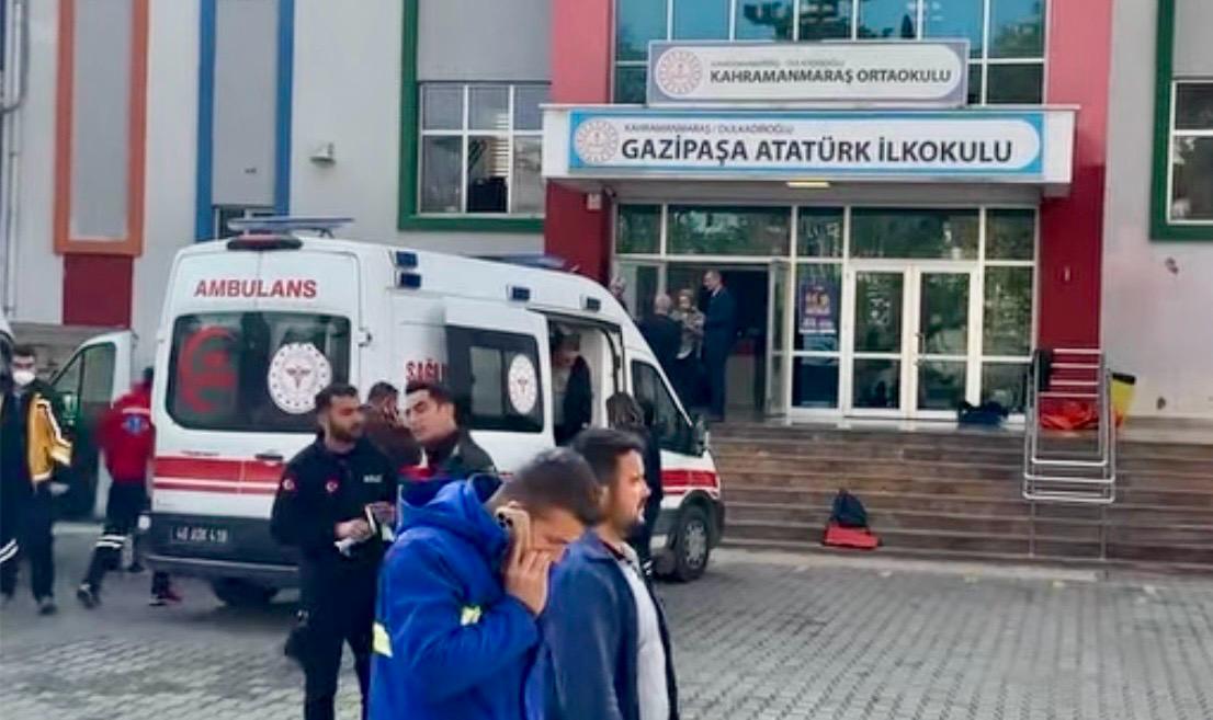 Kahramanmaraş’ta İlkokulda Şüpheli Koku: Çok Sayıda Öğrenci Hastaneye Kaldırıldı
