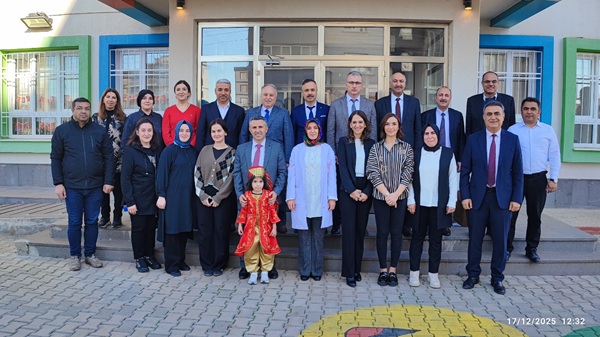 Şirinler Anaokulunda Yatırım ve Türk Malları Haftası Etkinliği