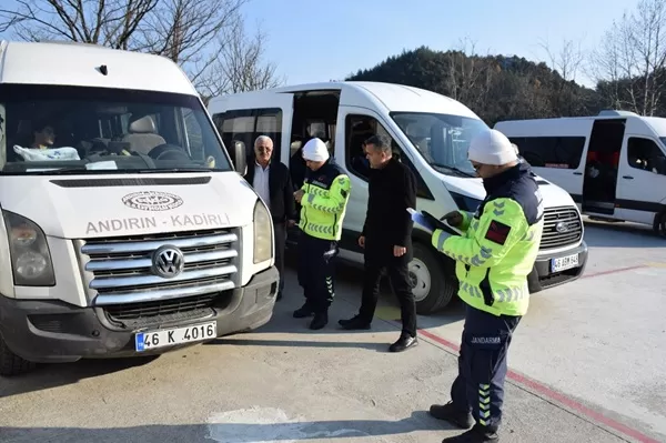 ÖĞRENCİLERİN GÜVENLİĞİ İÇİN DENETLENDİ