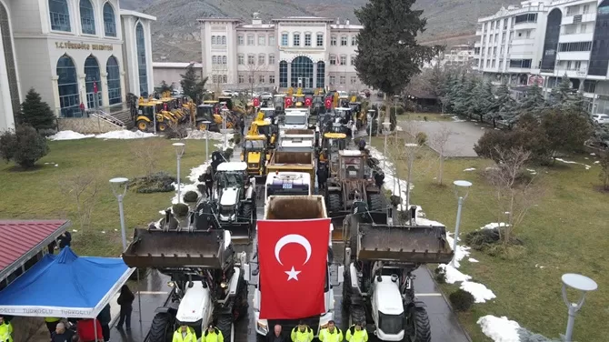 Şanlı Bayrağımızın Gölgesinde, Türkoğlu’na İlelebet Hizmet