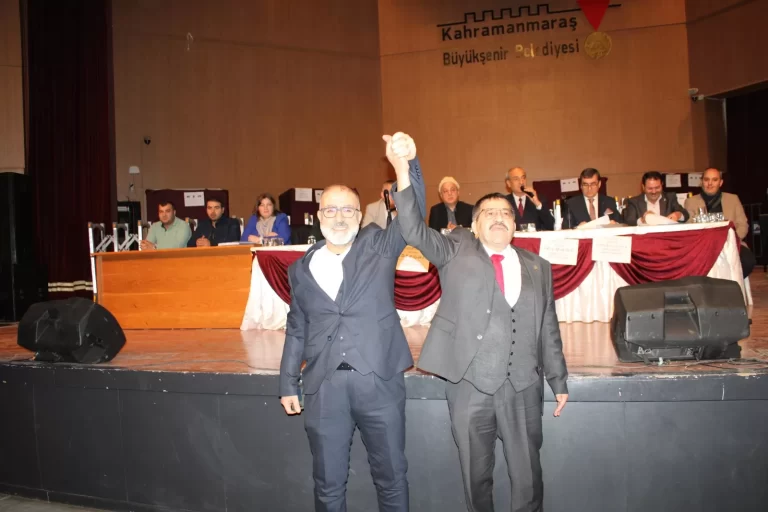 BAŞKAN ŞEREF ÖZSOY 612 OYLA YENİDEN BAŞKAN SEÇİLDİ