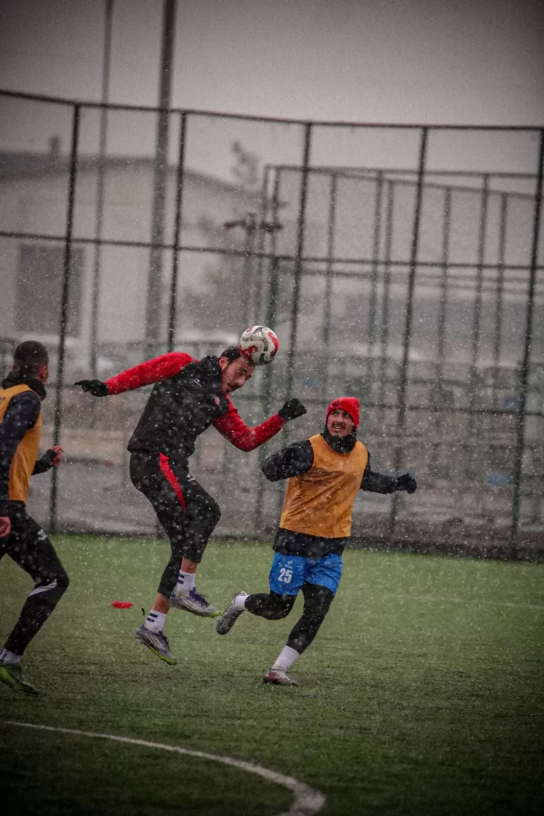 Hacettepe A.Ş. – Kahramanmaraşspor Maçı Ne Zaman? Kar Altında Kritik Prova!
