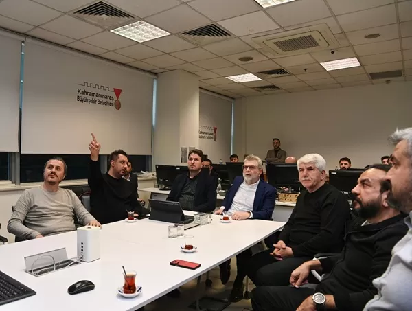 Başkan Görgel Kar Mesaisini Yönetim Merkezi’nden Takip Ediyor: “Mağduriyete İzin Vermeyeceğiz”