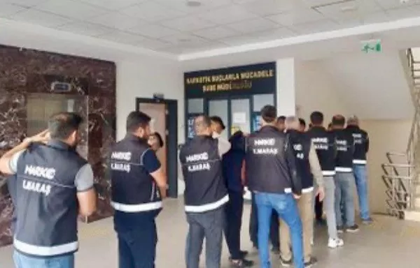 Kahramanmaraş’ta zehir tacirleri tutuklandı