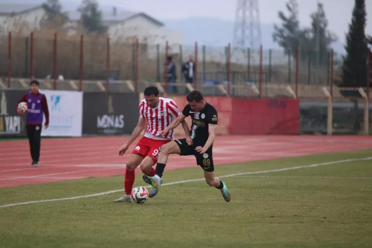 Şampiyonluk Ateşi Yanıyor! Kahramanmaraş İstiklalspor Zirvedeki Yerini Sağlamlaştırdı