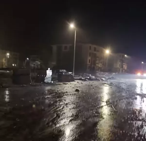 Andırın’da Şiddetli Yağış Kabusu: Sel ve Kaya Düşmeleri Yaşandı