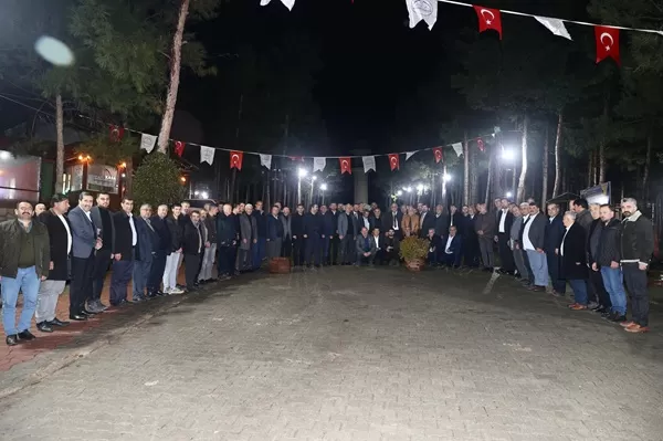 Başkan Akpınar, 105 Mahalle Muhtarıyla İftarda Buluştu