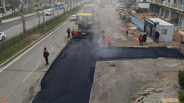 Büyükşehir, Asfalt Mesaisini Kesintisiz Sürdürüyor