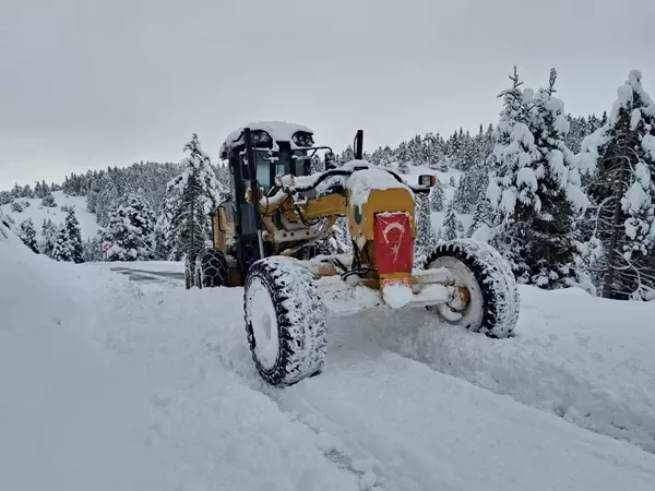 İlçelerde Kar Temizliği İçin Büyükşehir Sahada