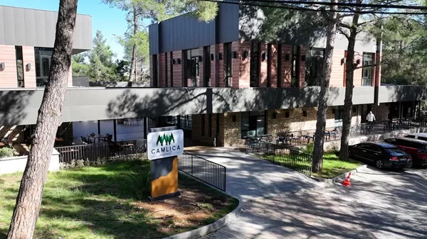 Şairler Tepesi ve Çamlıca’da Ramazan Boyunca Uygun Fiyatlı, Lezzet Dolu İftar Sofraları