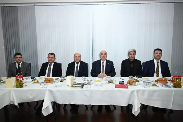 1416 Kapsamında Yurt Dışı Doktora Mezunları İftarda Buluştu