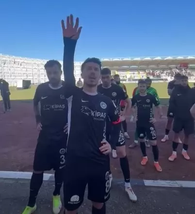 İstiklalspor’da Tribünler Karıştı: Kaptan Sorumluluğu Aldı!