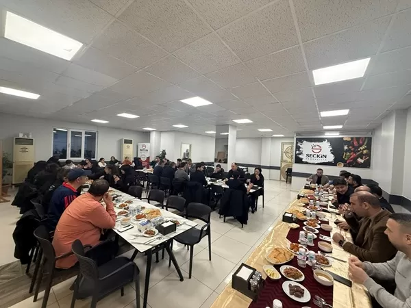 Altın Kızlar İçin Şampiyonluk Zirvesi: Maraş Gücü İftar Sofrasında Tek Yürek Oldu!