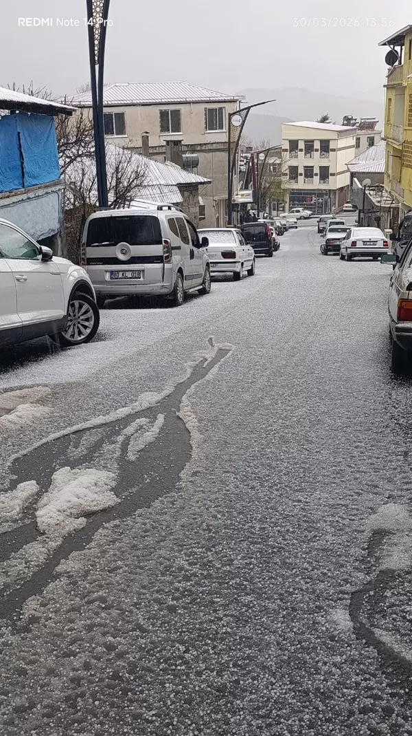 Andırın Beyaza Büründü Ama Kar Değil Dolu!