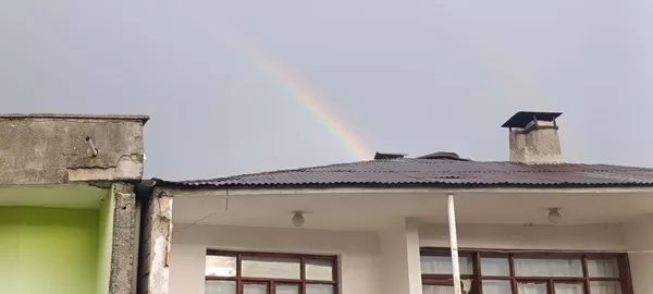 Andırın’da Çifte Gökkuşağı Sürprizi: Gökyüzü İki Kat Renklendi