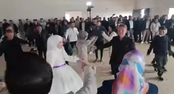 Andırın’da İlk Halaylar Çekildi!