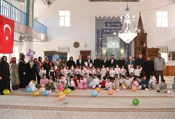 Başkan Görgel, Miniklerin Tekne Orucu Heyecanına Ortak Oldu