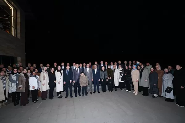 Başkan Toptaş, AK Parti Onikişubat Teşkilatı ile İftar Sofrasında Buluştu