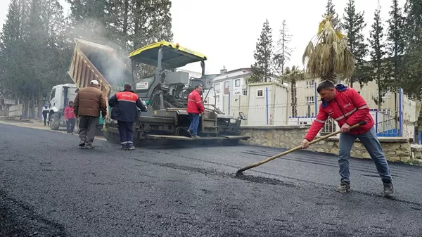 Büyükşehir, Dulkadiroğlu’nda Asfalt Yenileme Hamlesine Durmaksızın Devam Ediyor