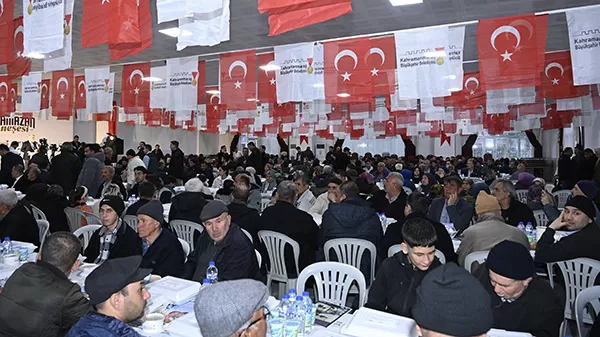 Büyükşehir’in Gönül Sofrası Çağlayancerit’te Kuruldu