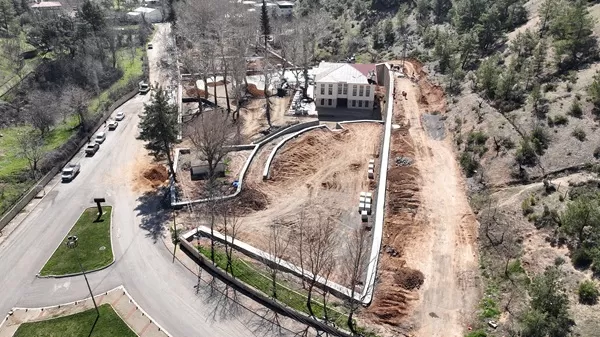 Çınaraltı Sosyal Tesisleri’nde Çevre Düzenine Geçildi