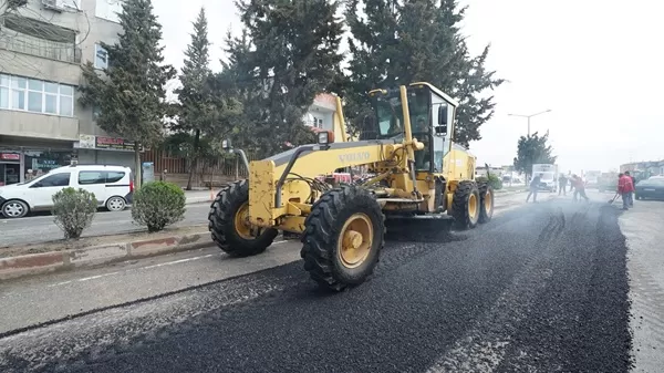 Dulkadiroğlu’nda Asfalt Seferberliği: Vezir Hoca ve Fetih Bulvarları Yenileniyor