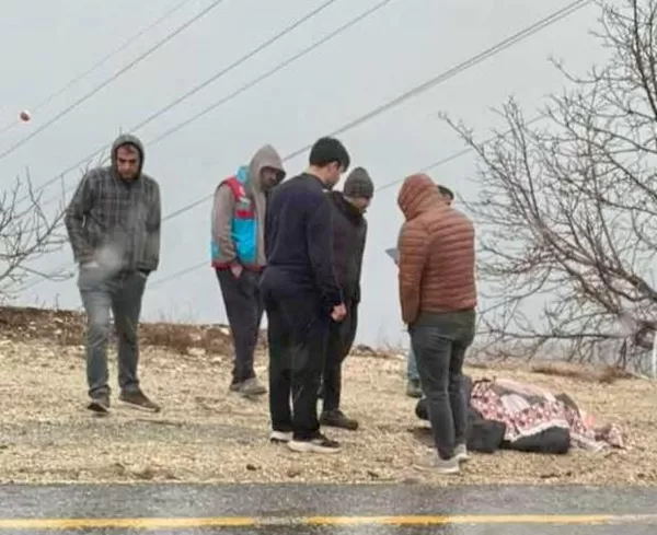 Dulkadiroğlu’nda Otomobil Devrildi: 3 Yaralı! Yedikuyular Yolunda Kaza