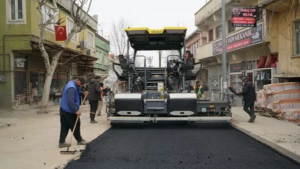 Şehir Merkezinde Yol Onarım Atağı Sürüyor